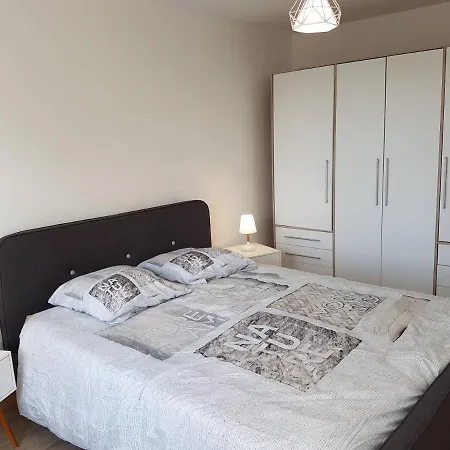 Apartment Laescal Coligny